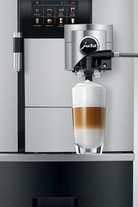 JURA GIGA X3c (EB) Aluminium avec café gratuit d'une valeur de 65 €