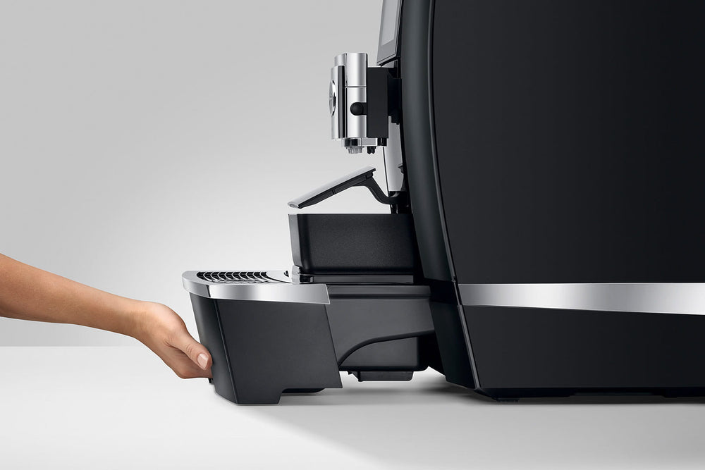 JURA GIGA X8 Aluminium black with free coffee worth €65