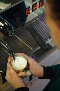 Full Barista Training milk steam